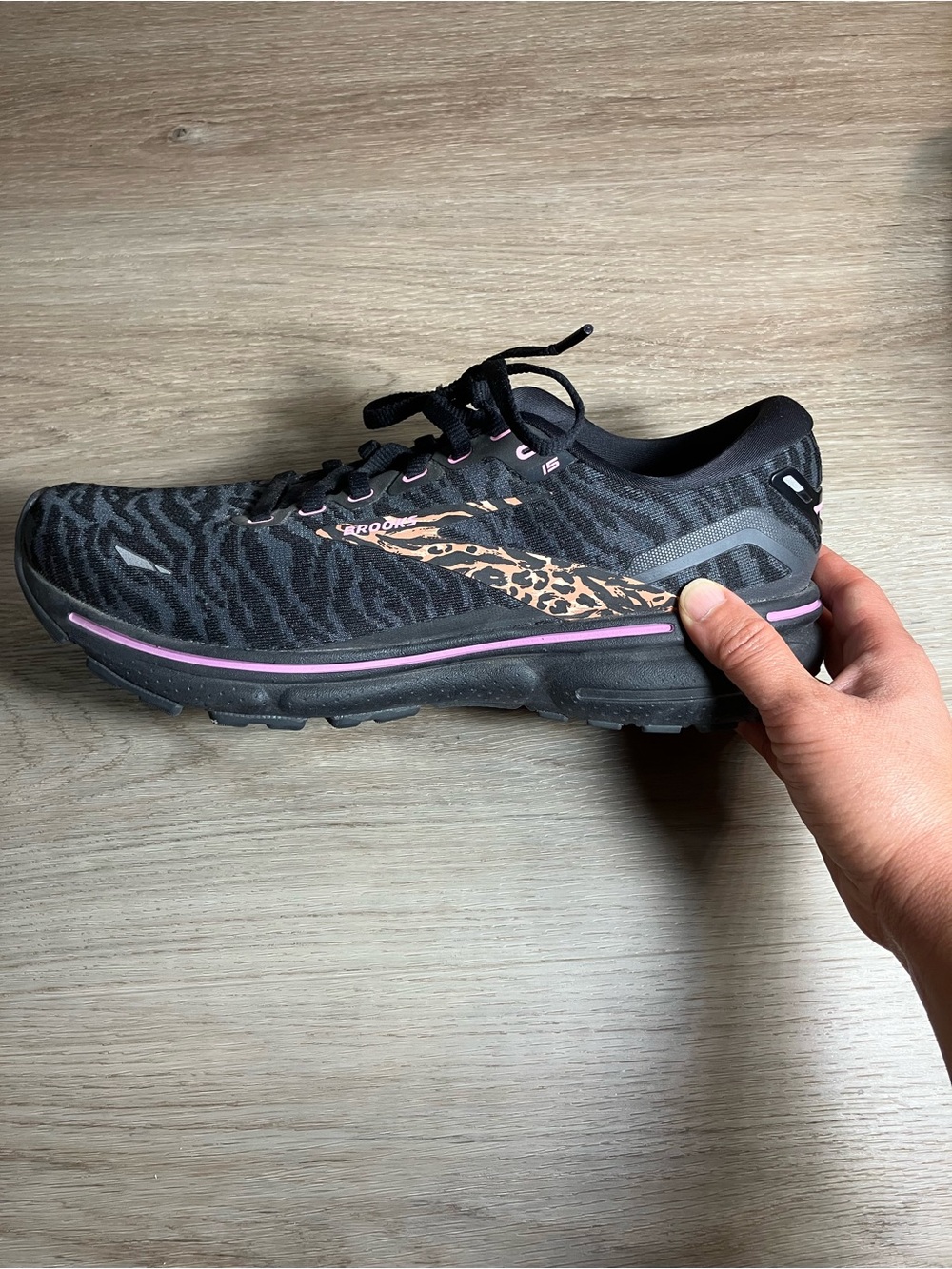 Brooks Ghost 15 Run Wild Black Zebra Leopard Running Shoes Women’s Size 9 B - Picture 4 of 11